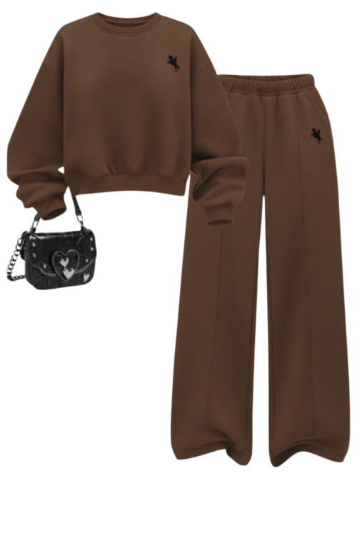 Sweatshirt & Wide-Leg Trouser – Minimal Logo Design