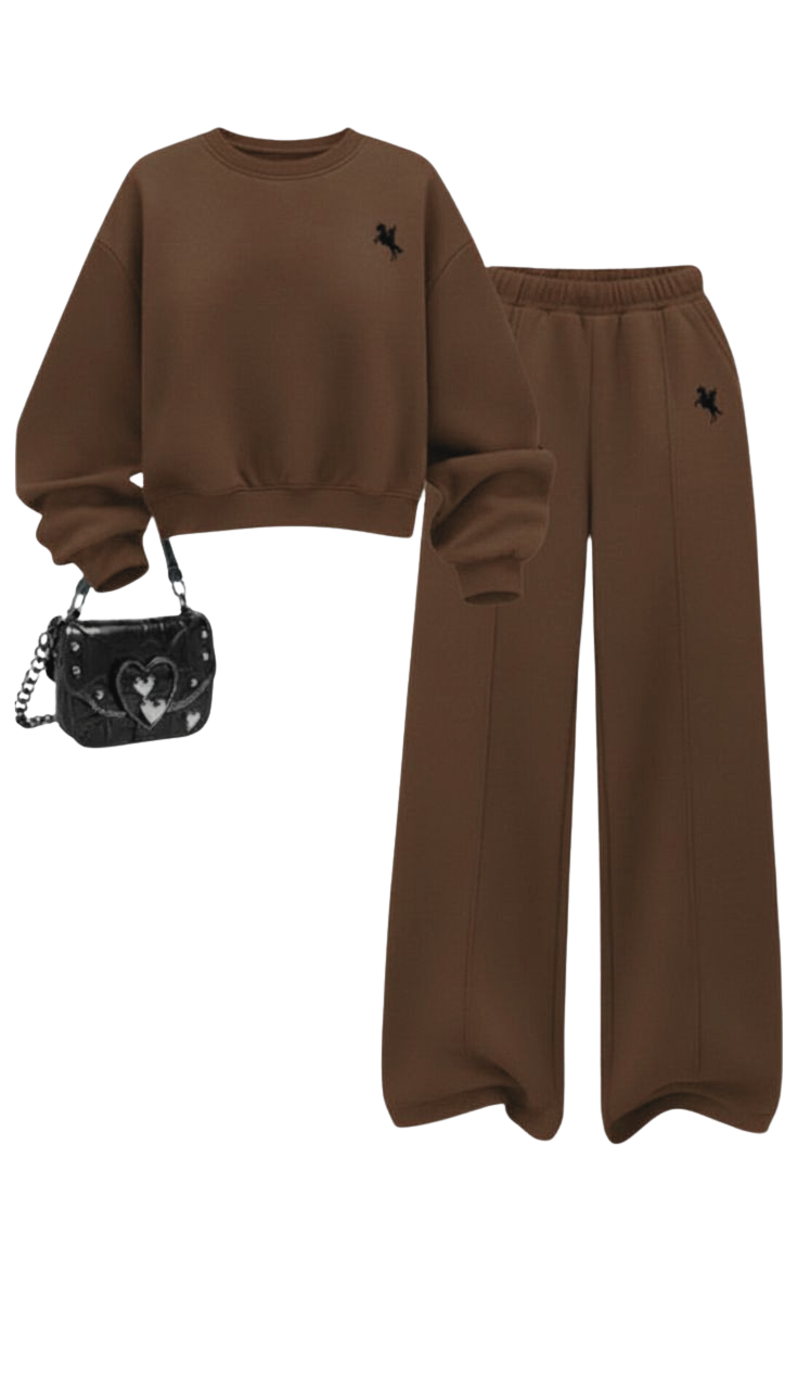 Sweatshirt & Wide-Leg Trouser – Minimal Logo Design